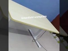 scrivania regolabile elettricamente